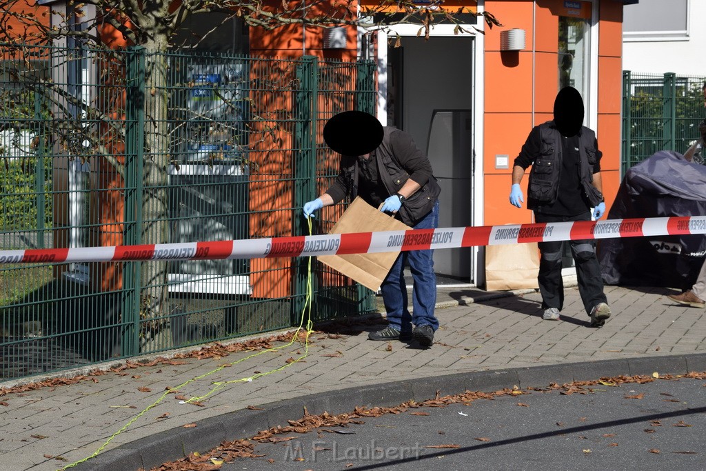 Versuchte Geldautomatensprengung Koeln Nippes Werkstattstr P071.JPG - Miklos Laubert